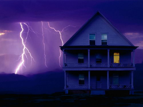 Небо, молнии.