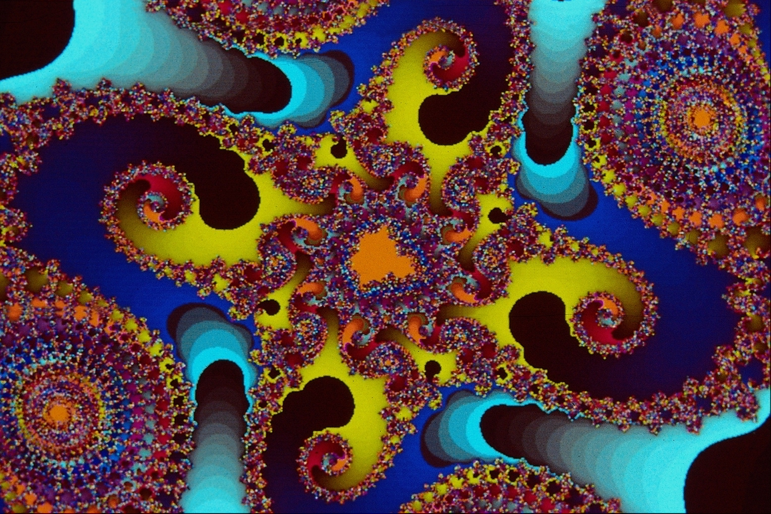 Разноцветные фракталы