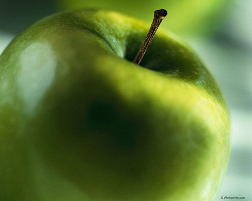 зеленое яблоко на рабочий стол