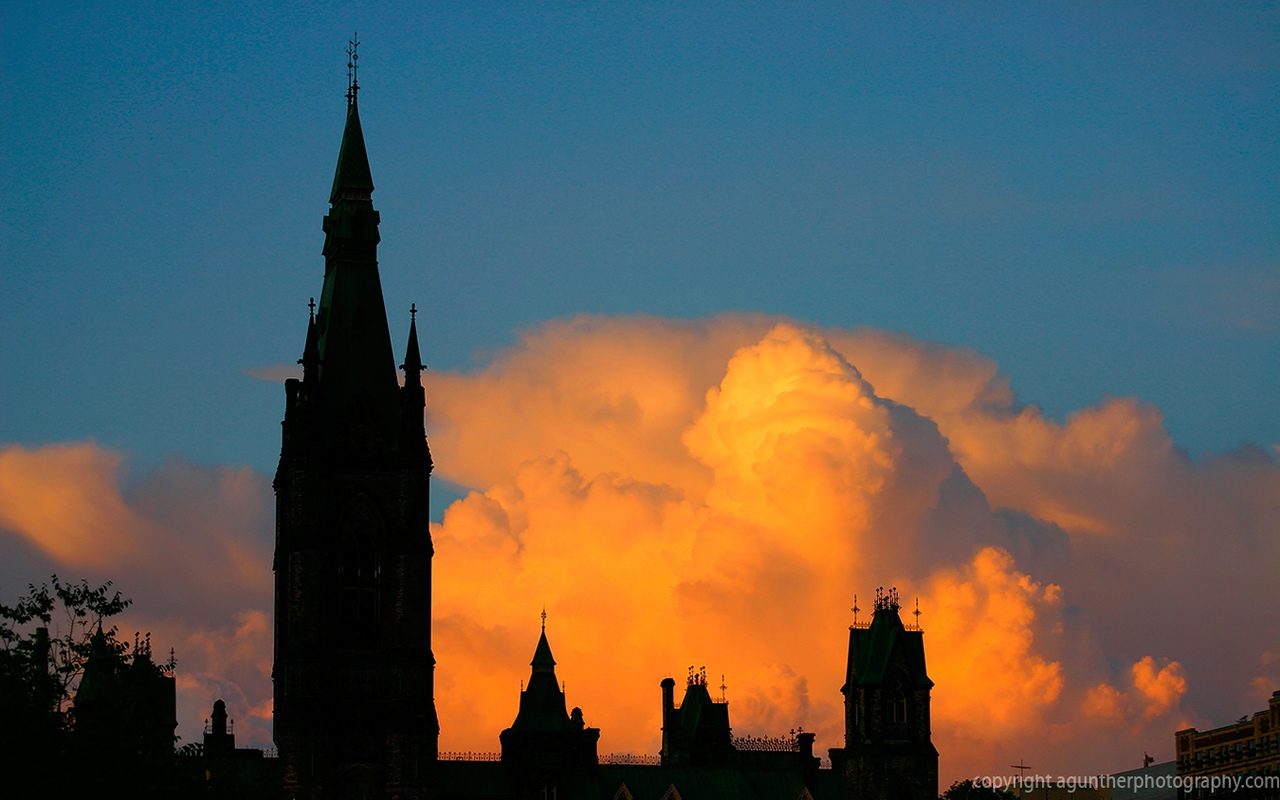 Широкоформатные